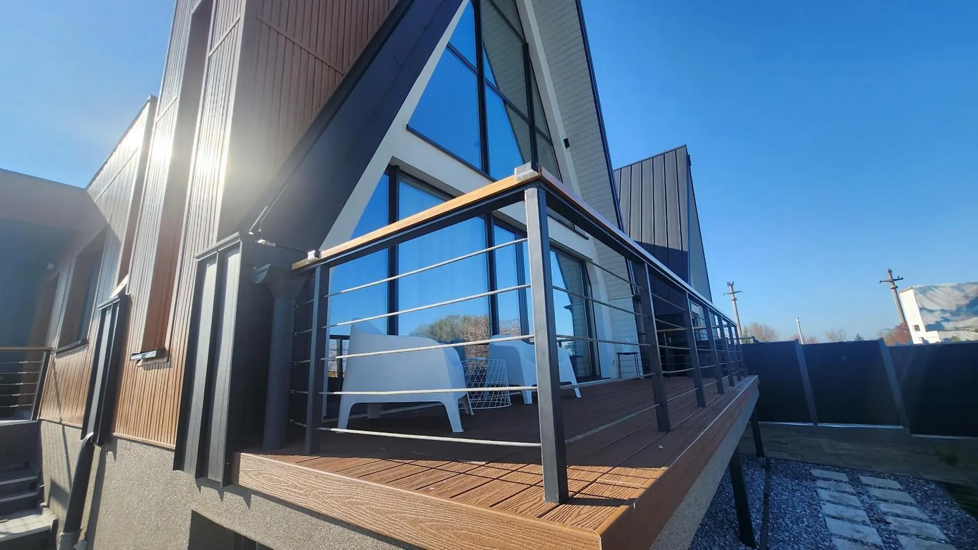Agrey Frame Residence Villas Bucarest Rumanía