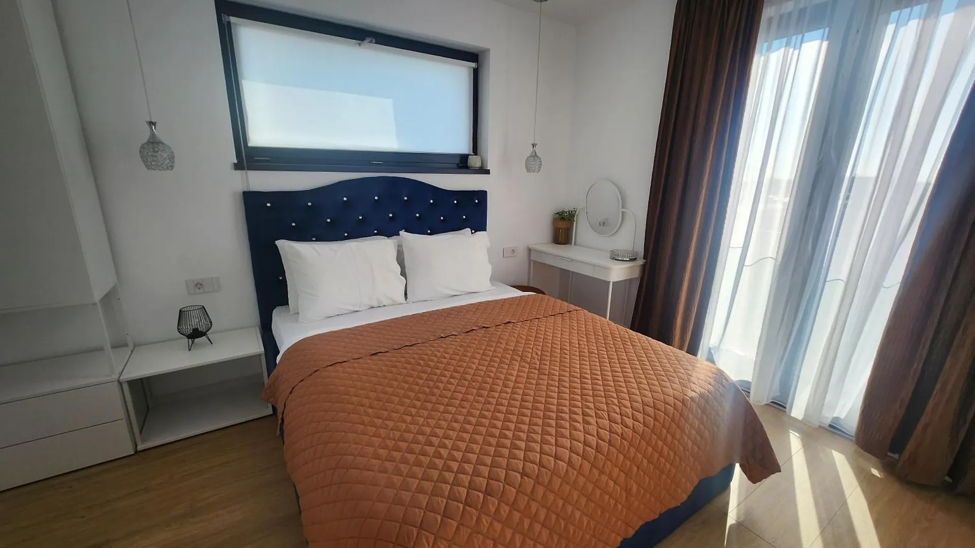 Agrey Frame Residence Villas Bukareszt